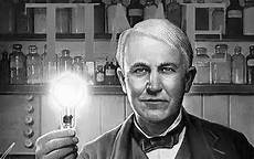 爱迪生发明电灯的故事